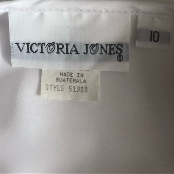 Victoria Jones Womens White Long-sleeve Scalloped Button Down Shirt Top Size 10 - Picture 9 of 11